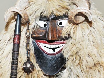 Farsangi mulatság a Vajdahunyadvárban