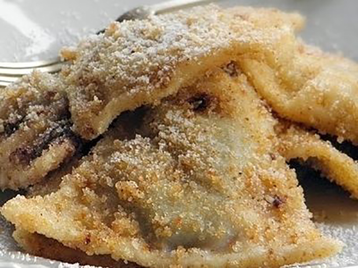 Barátfüle recept - Így készül a lekváros derelye