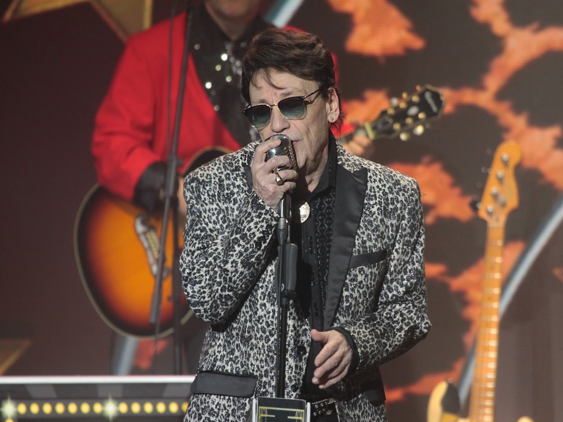 Meghalt Fenyő Miklós